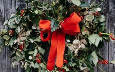 how red and green became christmas traditions wreath 1 the little book of colour